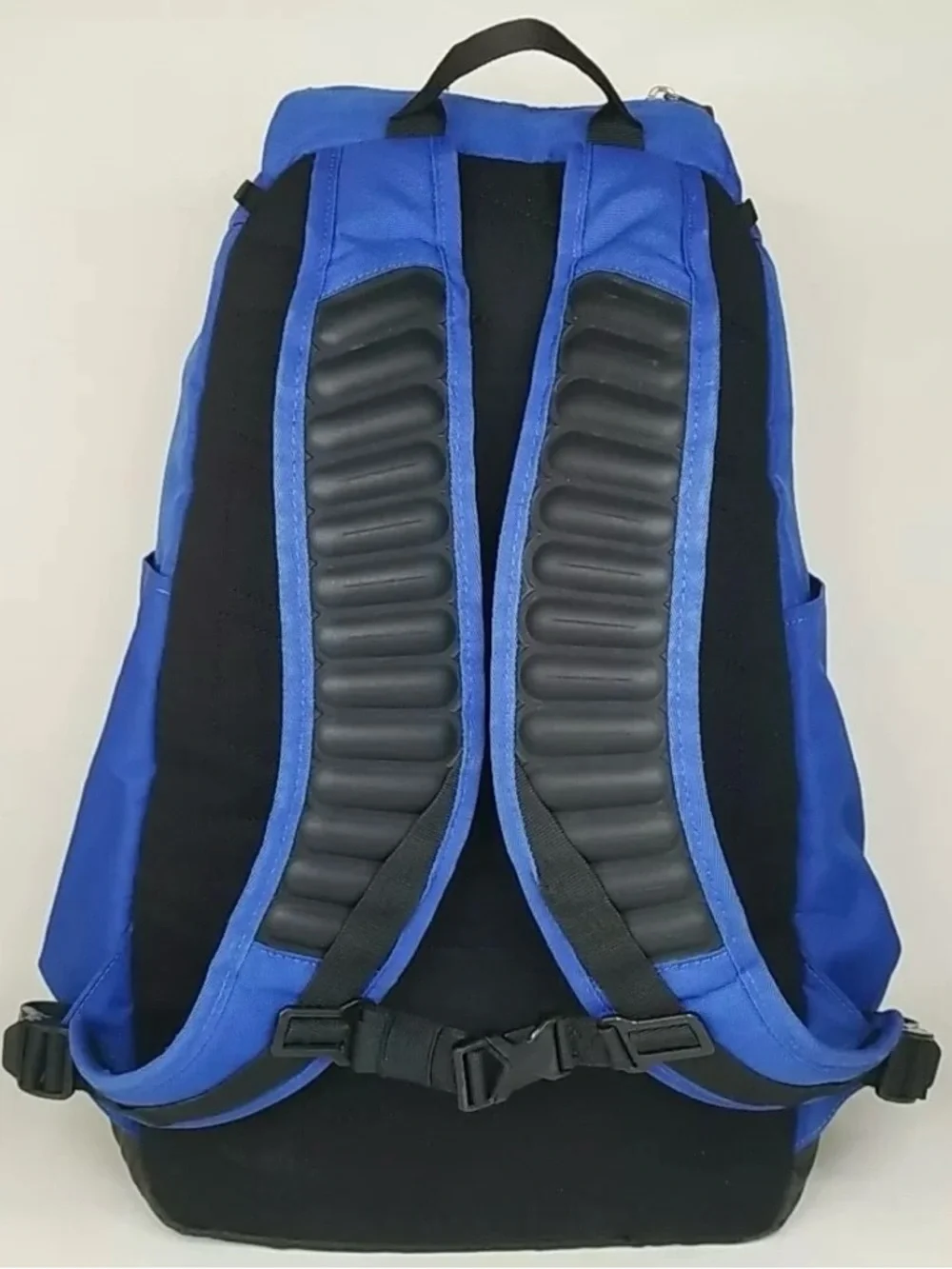 Nike Hoops Elite Max Air 2.0 Quad Zip Backpack 21
